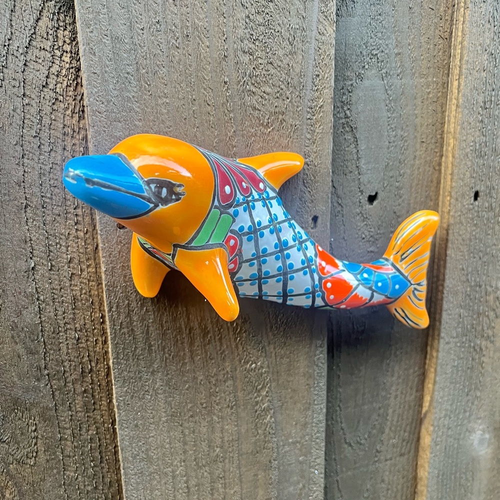 Mexican Talavera Dolphin Decor, Pottery. - Picture 4 of 5